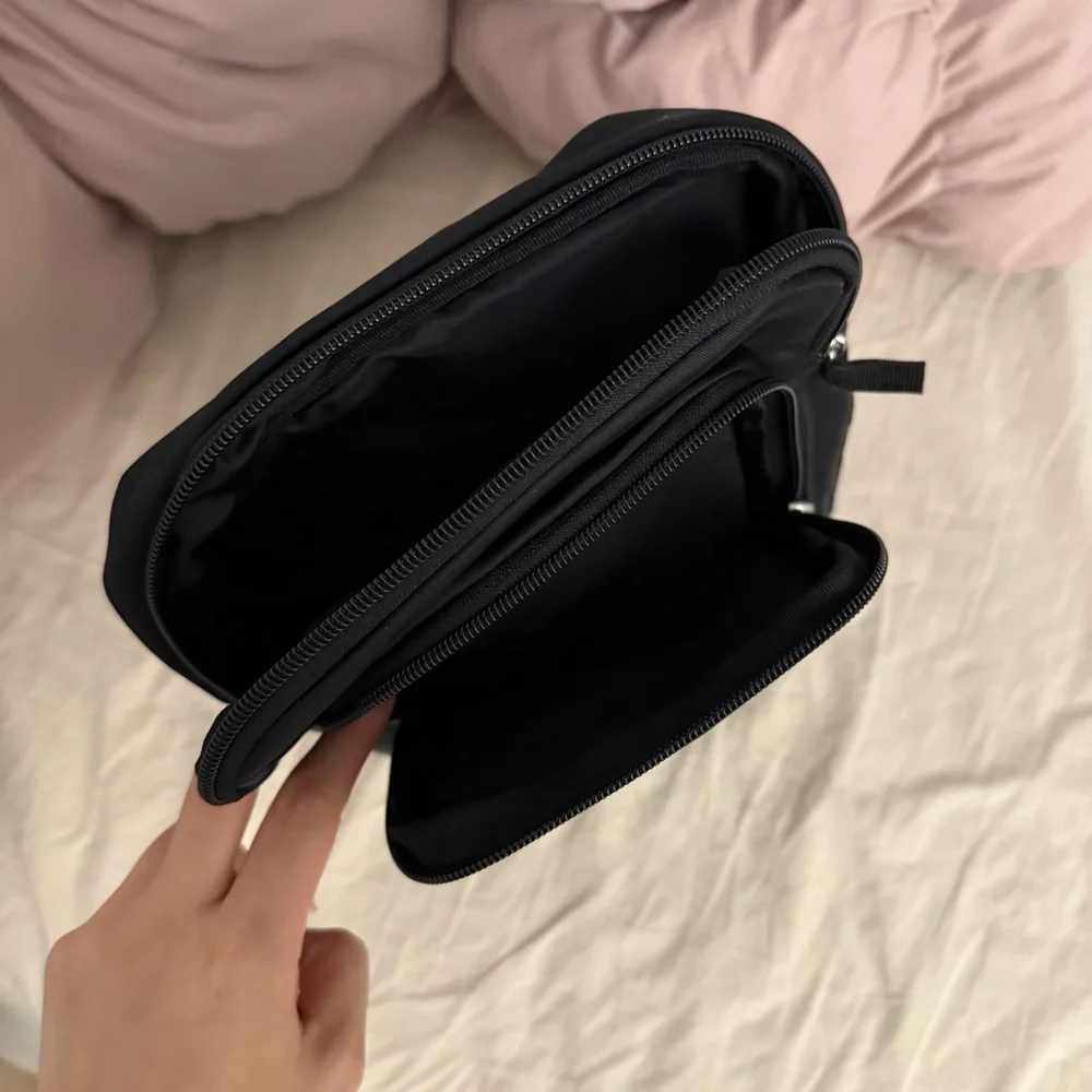 DSW sling bag